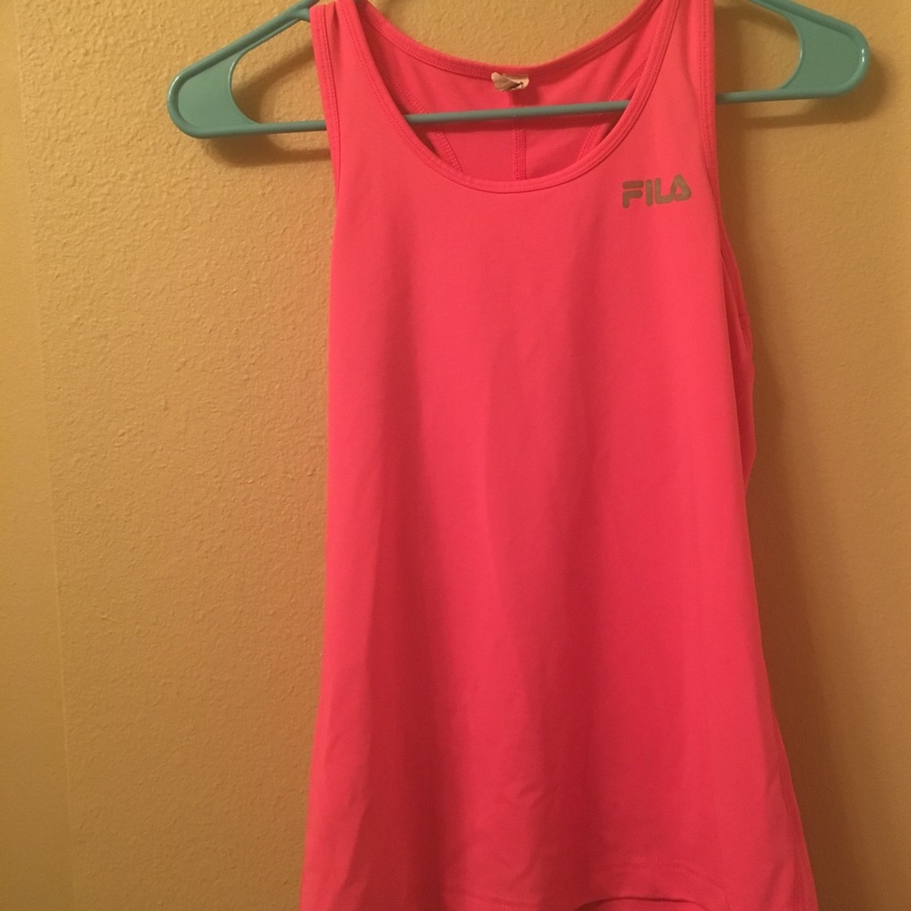 Pink tank top